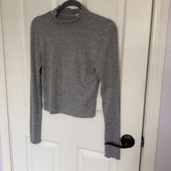 Light Academia Turtleneck - Picture 3 of 9